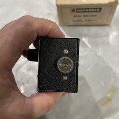 BRAND NEW OLD STOCK OPEN BOX Vintage Siltronix Mini Meter Model SWR-11