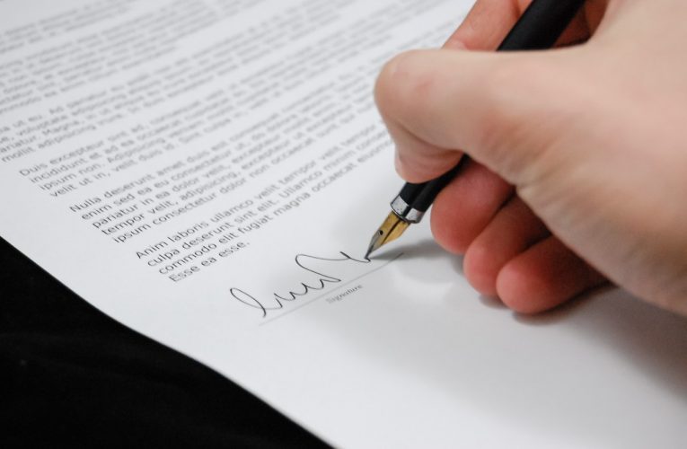 Real Estate: Buying or selling? Clauses to carefully consider in your contract