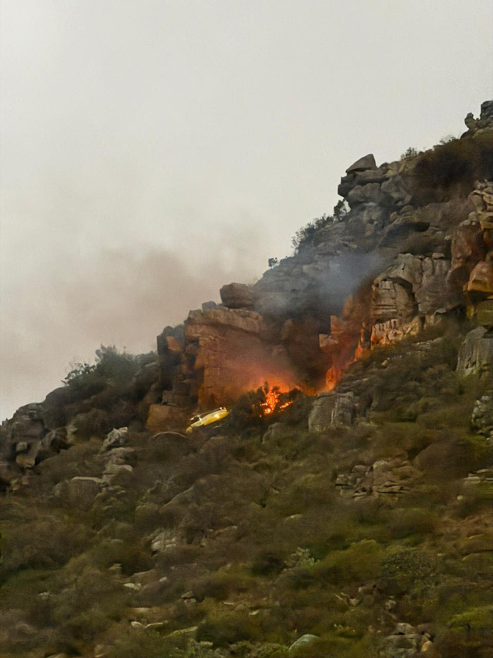 Helicopter Crashes on Table Mountain While Battling Blaze